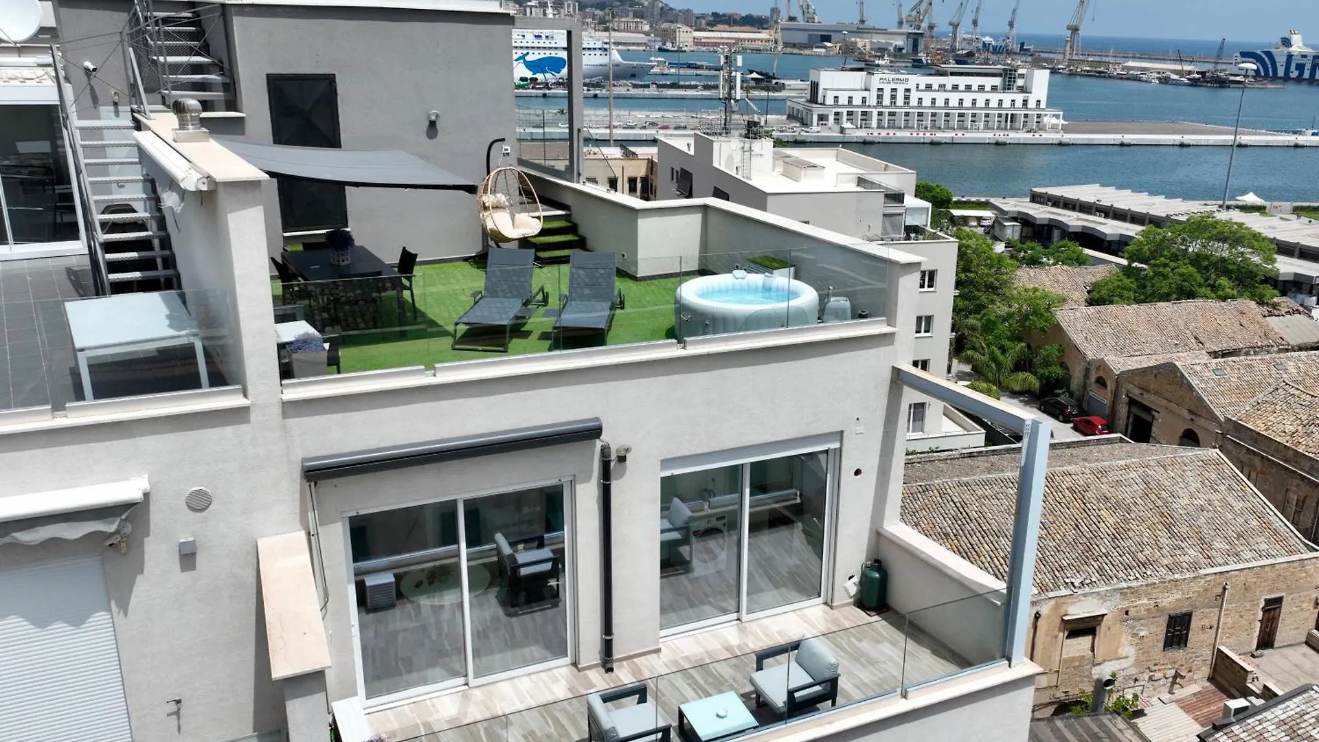 Palermo Inn Marina Exclusive View