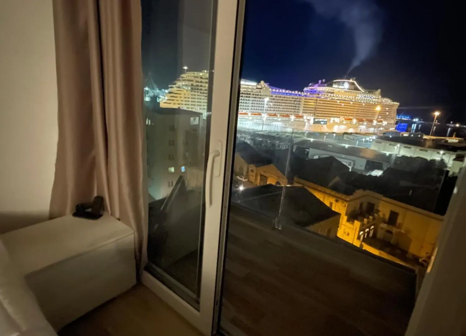 Palermo Inn Marina Exclusive View