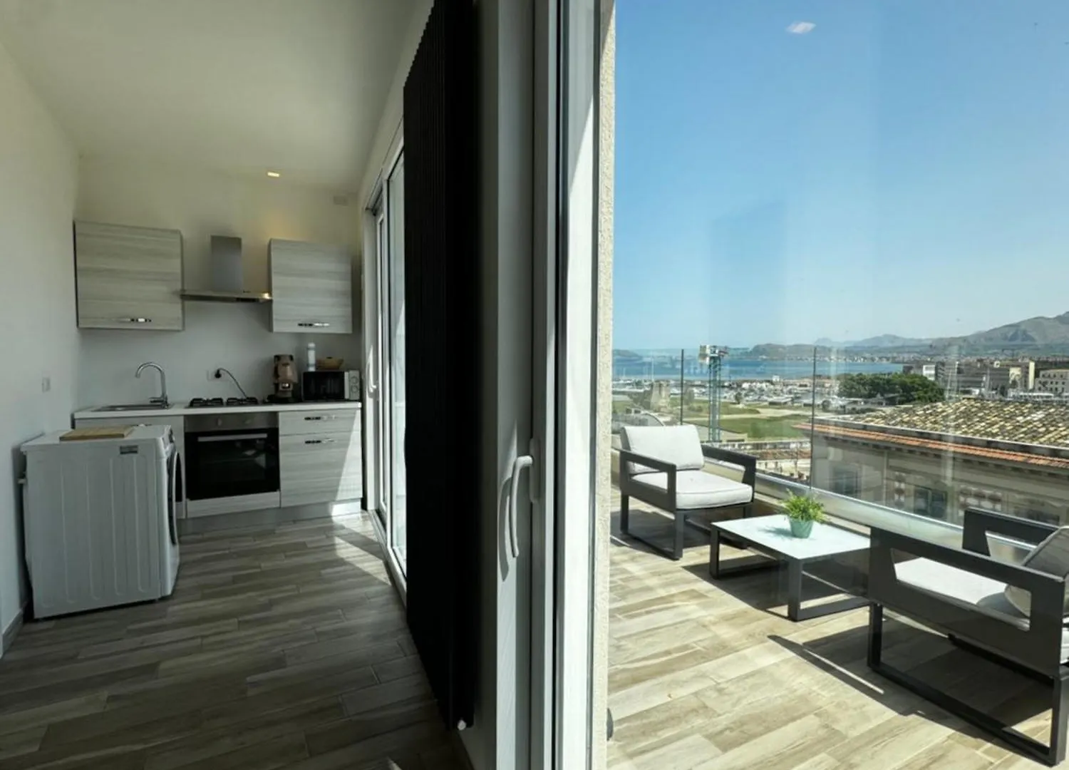 Palermo Inn Marina Exclusive View